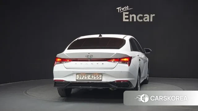 Hyundai Avante (CN7) id 3512989 из Кореи 14