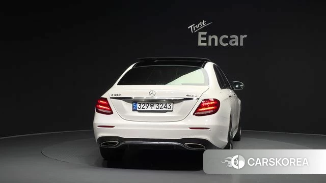 Mercedes-Benz E-Class W213 id 4459117 из Кореи 27