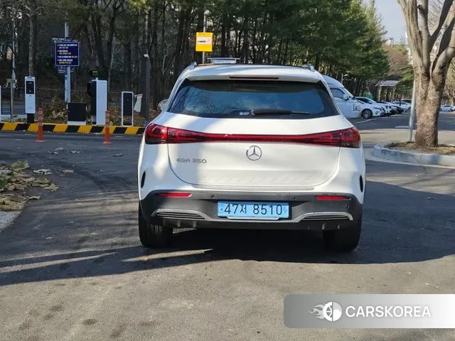 Mercedes-Benz EQA H243 2023 Белый из Кореи, фото 5