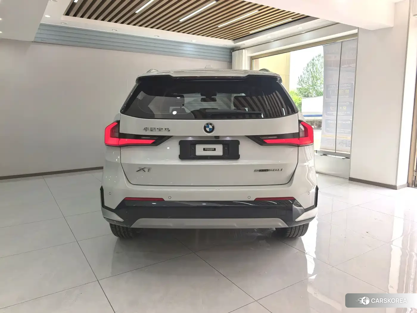 BMW X1 id 4664467 из Китая 12
