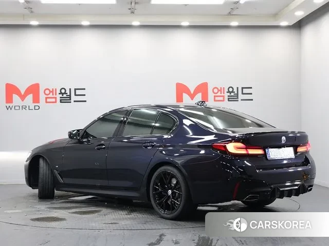 BMW 5 Series (G30) id 3016783 из Кореи 14