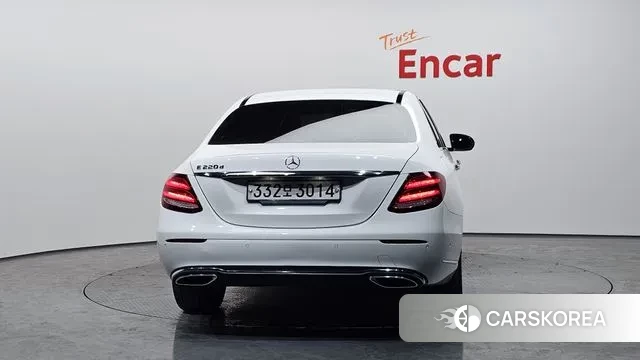 Mercedes-Benz E-Class W213 id 3742237 из Кореи 14