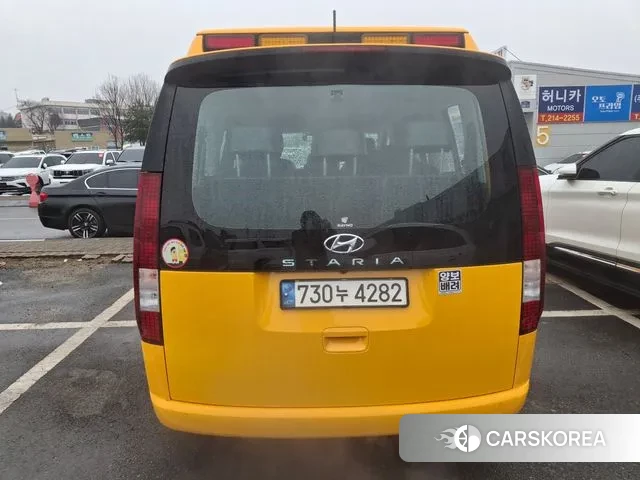 Hyundai Staria id 2365144 из Кореи 14