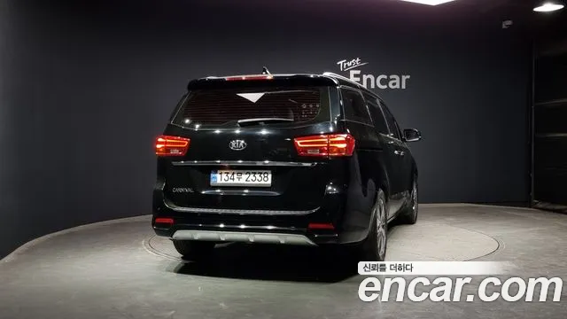 Kia The New Carnival id 2693632 из Кореи 14