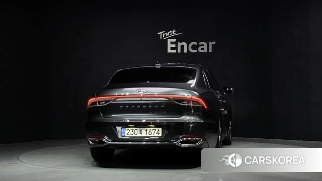 Hyundai The New Grandeur IG id 4580928 из Кореи 27