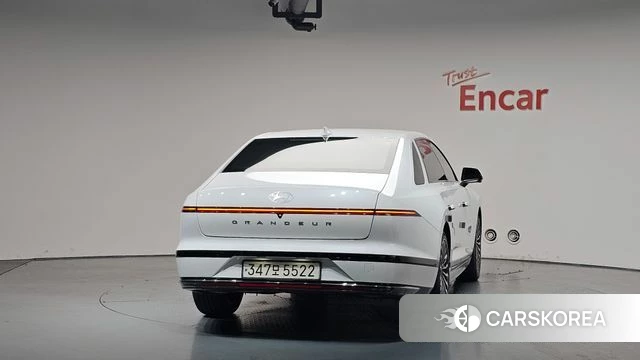 Hyundai Grandeur Hybrid (GN7) id 4422096 из Кореи 30