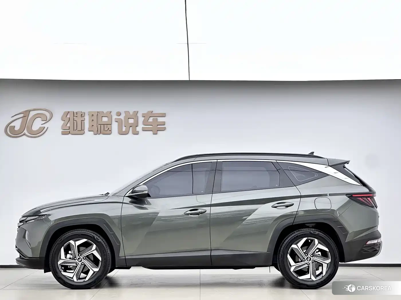 Hyundai Tucson id 4653777 из Китая 11