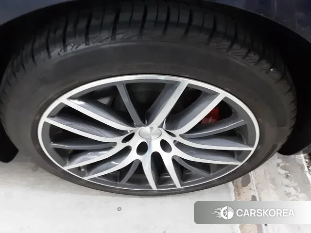 Maserati Ghibli id 2971213 из Кореи 13