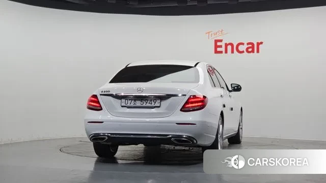 Mercedes-Benz E-Class W213 id 3469928 из Кореи 14