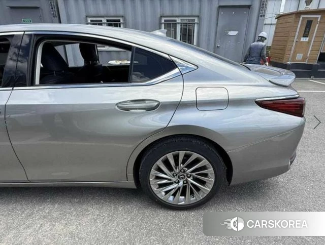 Lexus ES300h 7th generation id 4613393 из Кореи 8