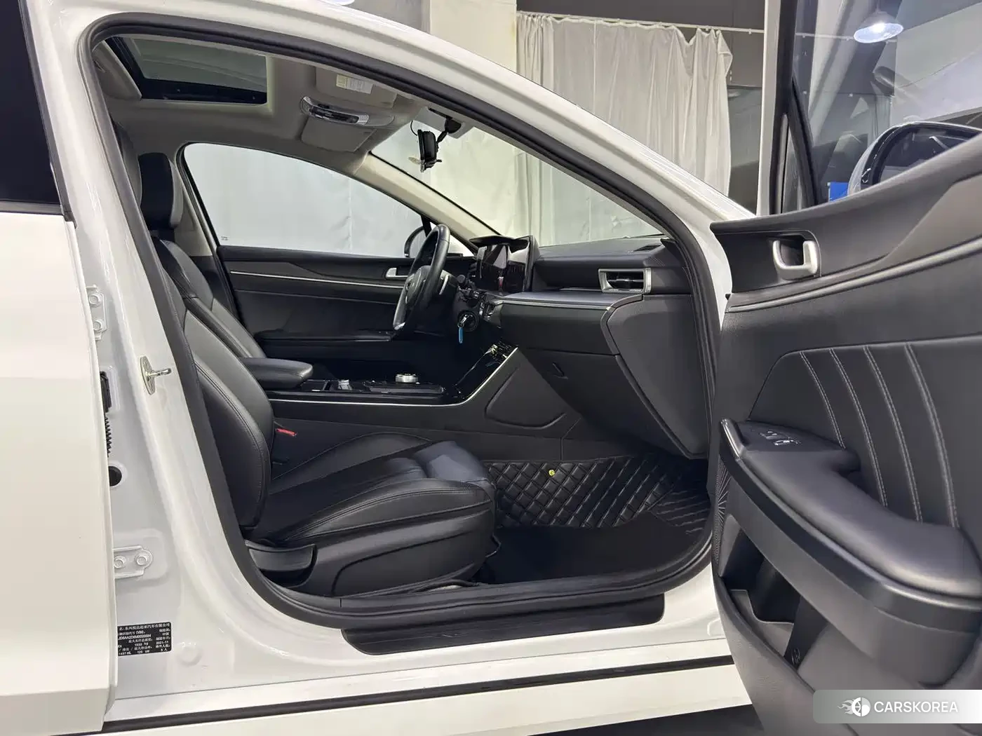 Kia K5 id 4578324 из Китая 14