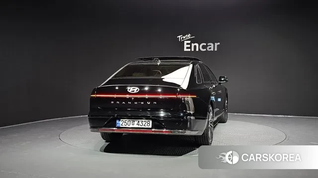 Hyundai Grandeur Hybrid (GN7) id 3316083 из Кореи 14