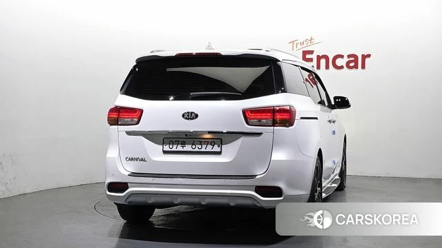 Kia The New Carnival id 4180605 из Кореи 14