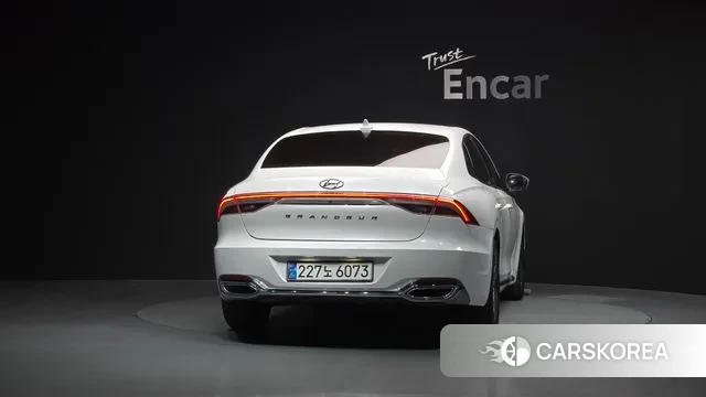 Hyundai The New Grandeur IG id 3374468 из Кореи 14