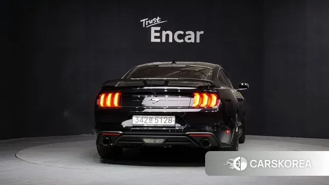 Ford Mustang id 3665839 из Кореи 14