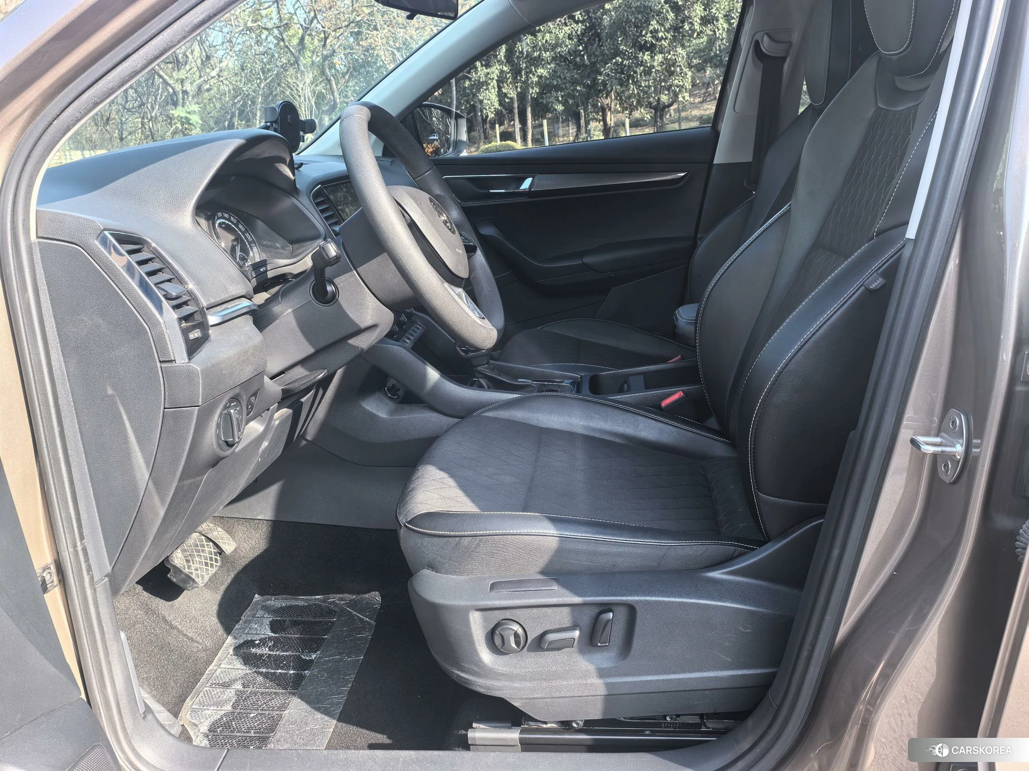 Skoda Krok id 4406145 из Китая 14
