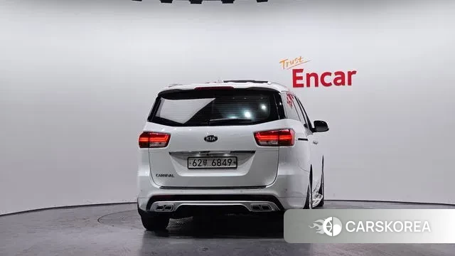 Kia All New Carnival id 3574177 из Кореи 14