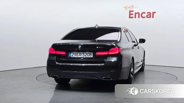 BMW 5 Series (G30) id 4495443 из Кореи 14