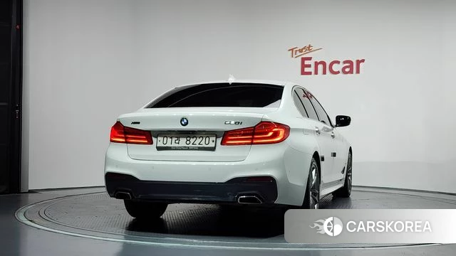 BMW 5 Series (G30) id 4543793 из Кореи 27