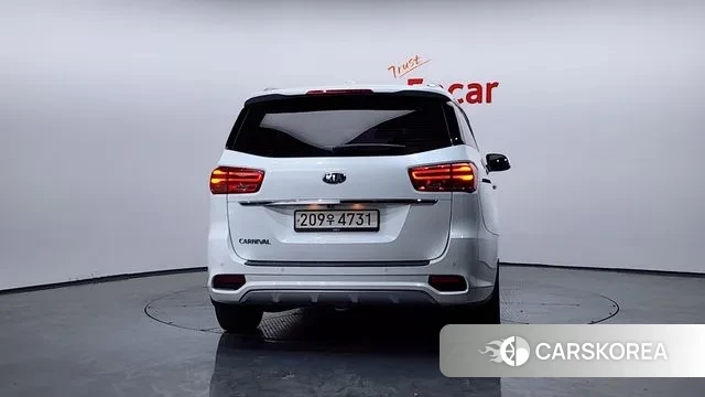 Kia The New Carnival id 3505011 из Кореи 14