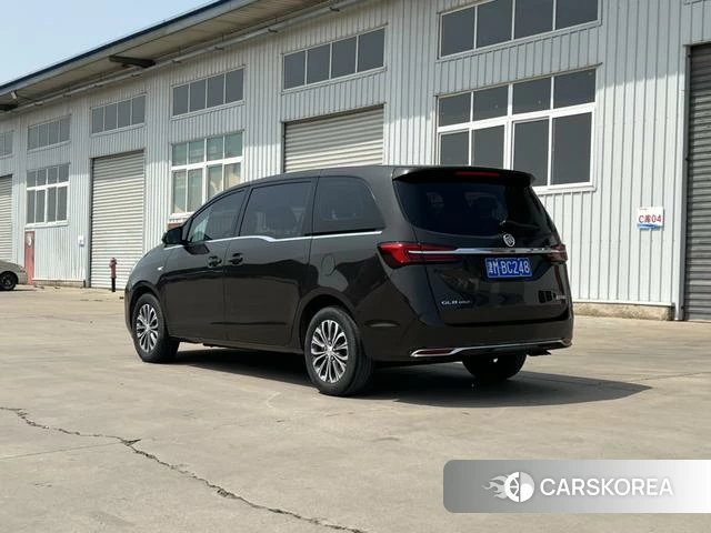 Buick GL8 2022 Коричневый из Китая, фото 4