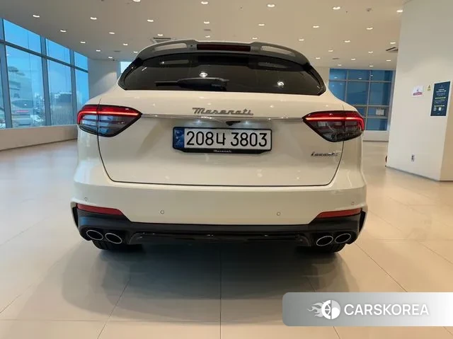 Maserati Levante id 3706834 из Кореи 11