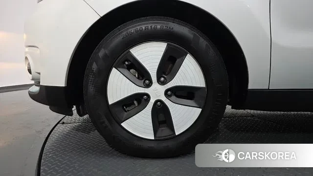 Kia Soul EV id 3429578 из Кореи 14