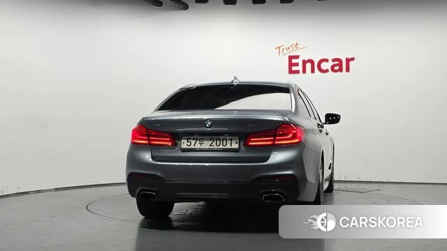 BMW 5 Series (G30) id 4907838 из Кореи 14
