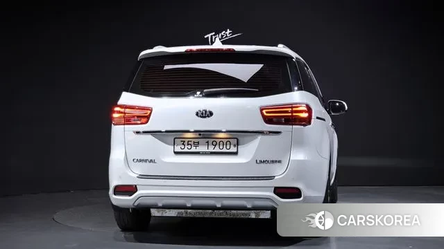 Kia The New Carnival id 3368806 из Кореи 14