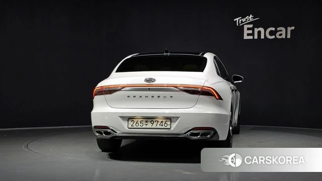 Hyundai The New Grandeur IG id 4475651 из Кореи 29