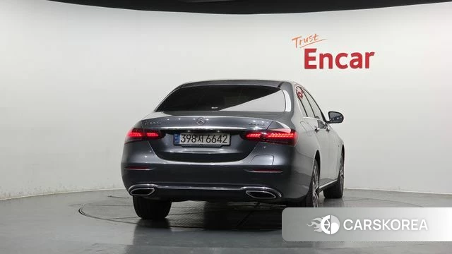 Mercedes-Benz E-Class W213 id 3860424 из Кореи 14