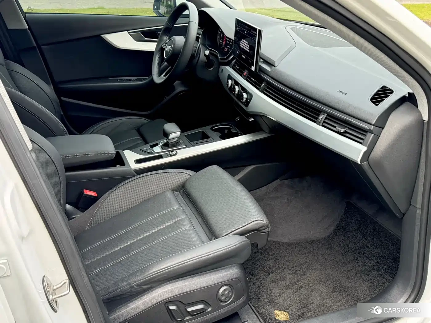 Audi A4L 2021 Белый из Китая, фото 5