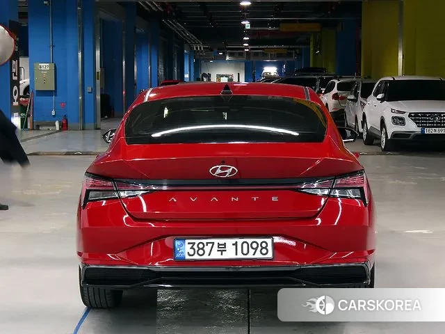 Hyundai Avante Hybrid (CN7) id 3022377 из Кореи 14