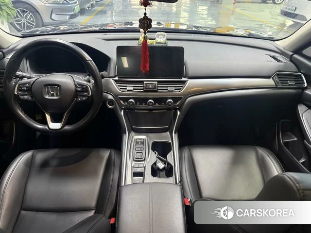 Honda Accord id 3913534 из Китая 24