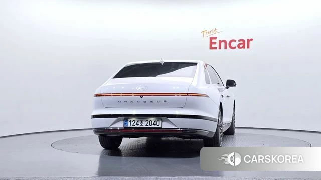 Hyundai Grandeur (GN7) id 3903047 из Кореи 14