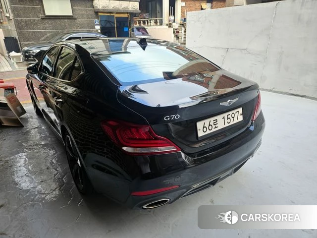 Genesis G70 id 3890279 из Кореи 14