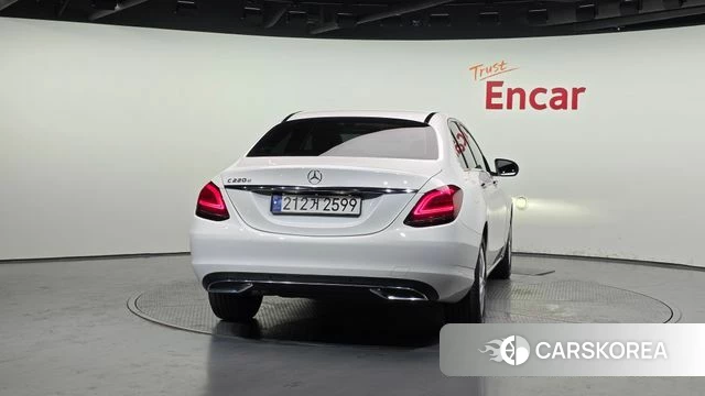 Mercedes-Benz C-Class W205 id 4390336 из Кореи 14