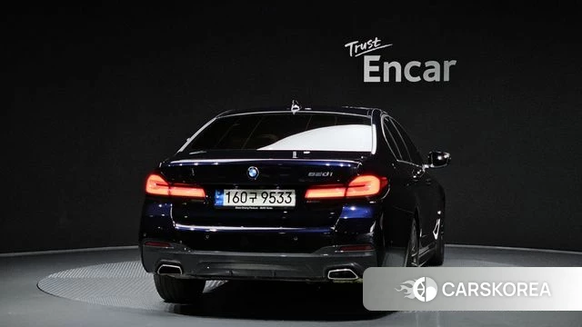 BMW 5 Series (G30) id 4423370 из Кореи 27