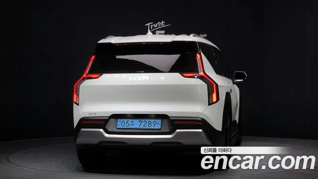 Kia EV9 id 2439028 из Кореи 14