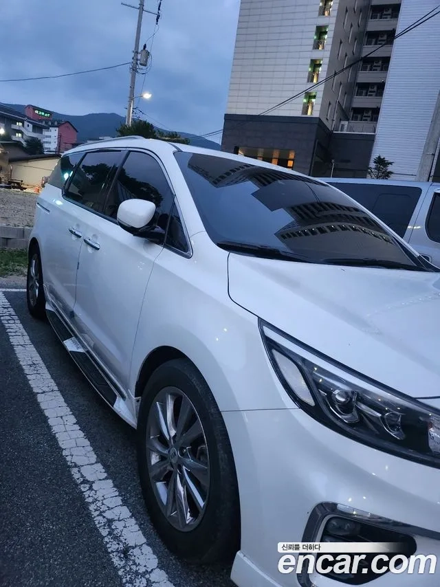 Kia The New Carnival id 2917347 из Кореи 9