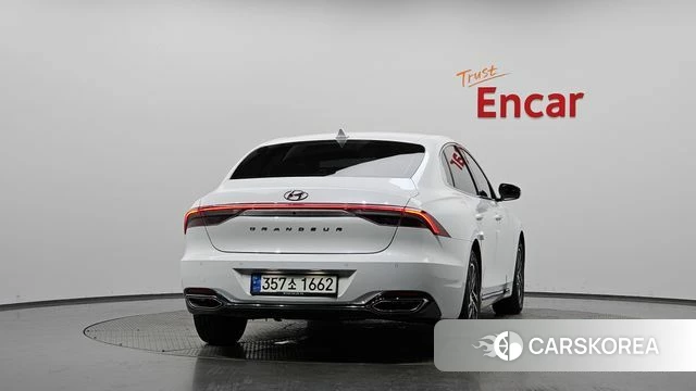 Hyundai The New Grandeur IG id 4619638 из Кореи 25
