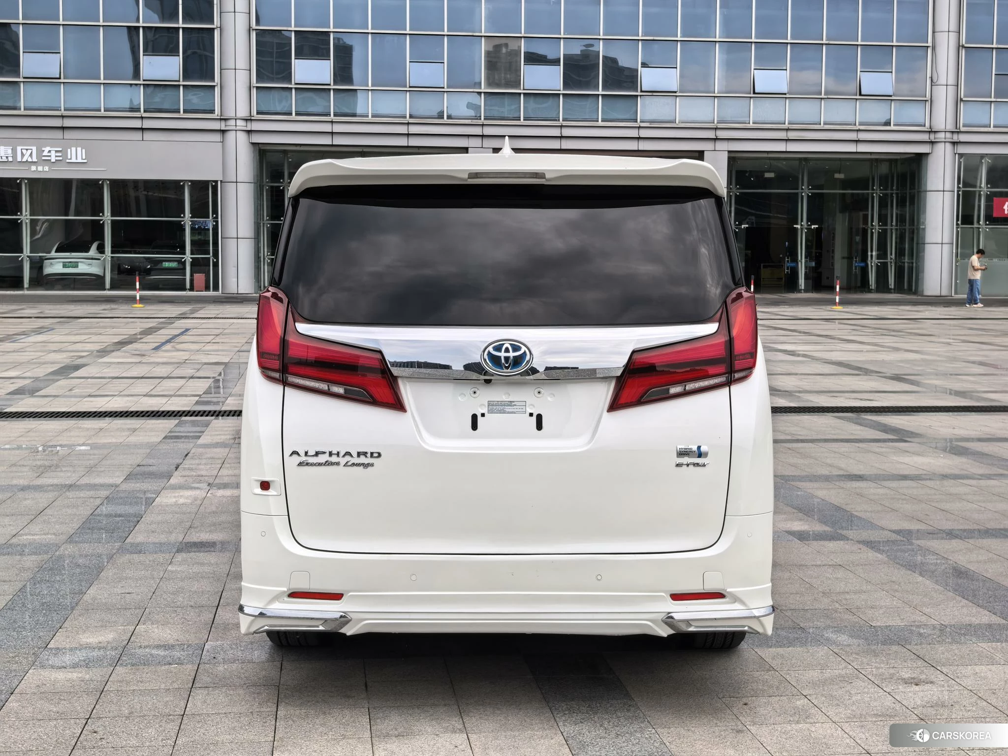 Toyota Alphard id 4453738 из Китая 12