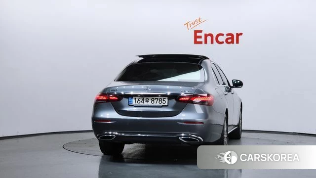 Mercedes-Benz E-Class W213 id 4632143 из Кореи 32