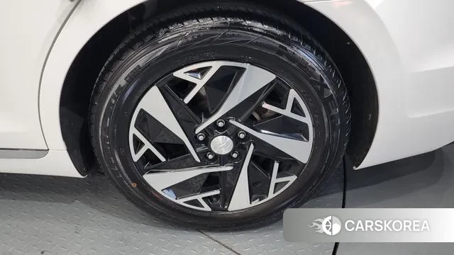 Hyundai The New Grandeur IG Hybrid id 3498692 из Кореи 14