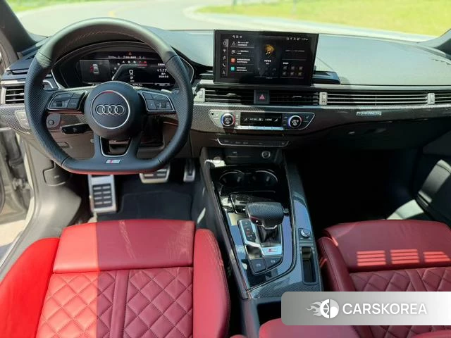 Audi S4 2022 Темно-серый из Китая, фото 4