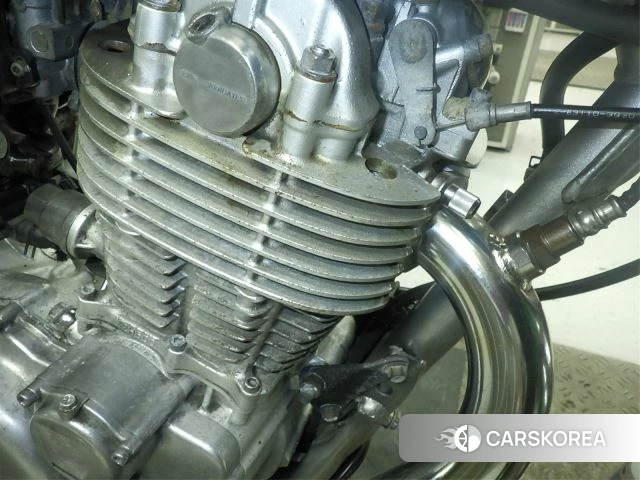 Engine photo
