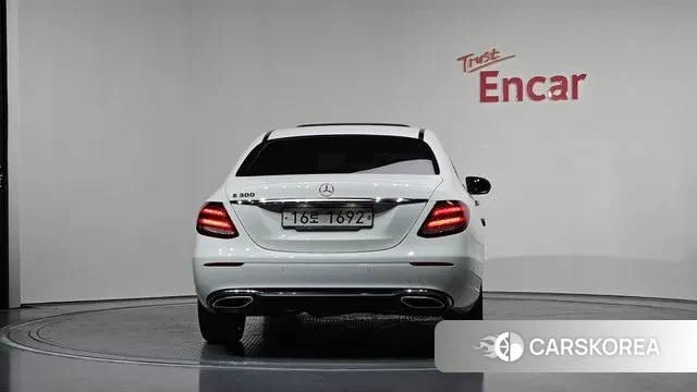 Mercedes-Benz E-Class W213 id 3429062 из Кореи 14