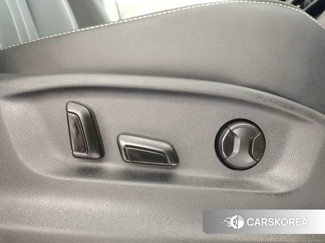 Volkswagen Tiguan L id 4258778 из Китая 21