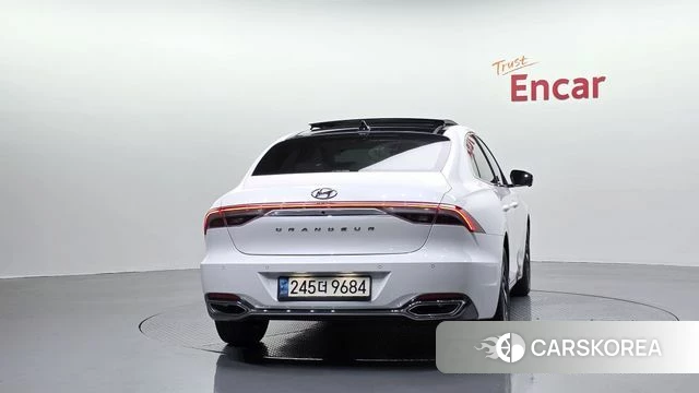 Hyundai The New Grandeur IG Hybrid id 4434122 из Кореи 28