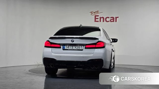 BMW 5 Series (G30) id 3910217 из Кореи 14